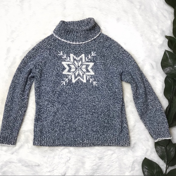 Liz Claiborne Sweaters - Liz Claiborne Blue Cozy Snowflake Turtleneck